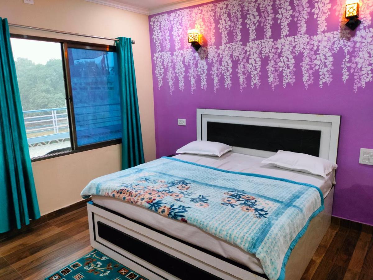 Mohit In Paying Guest House Varanasi Exterior foto