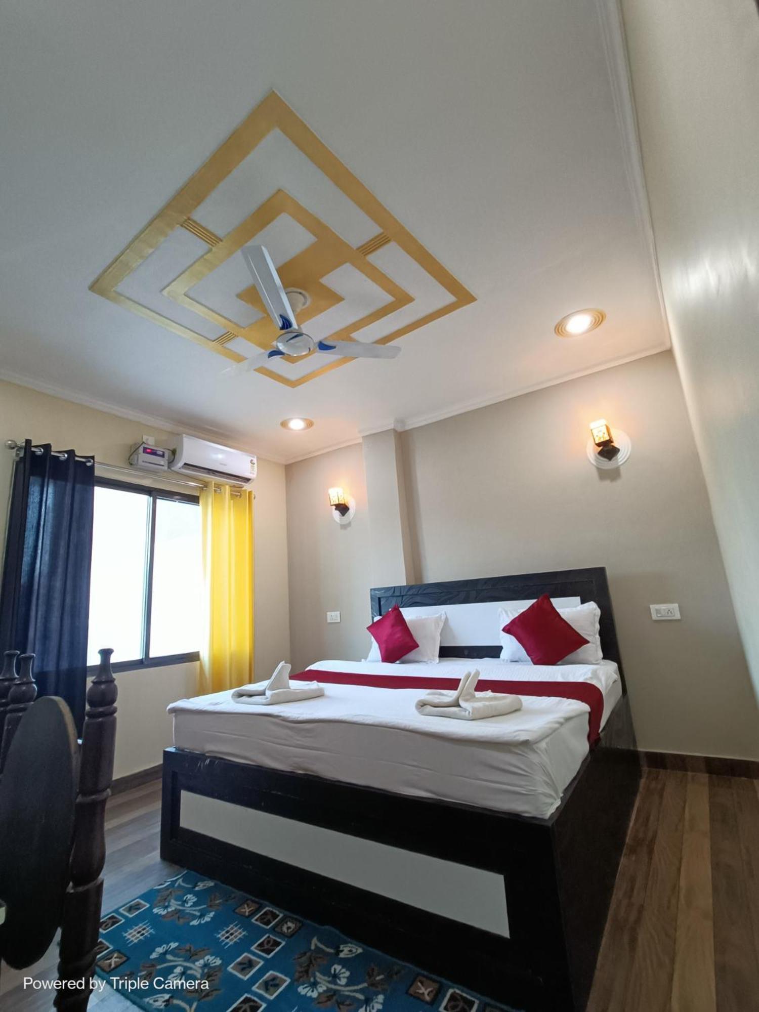 Mohit In Paying Guest House Varanasi Exterior foto
