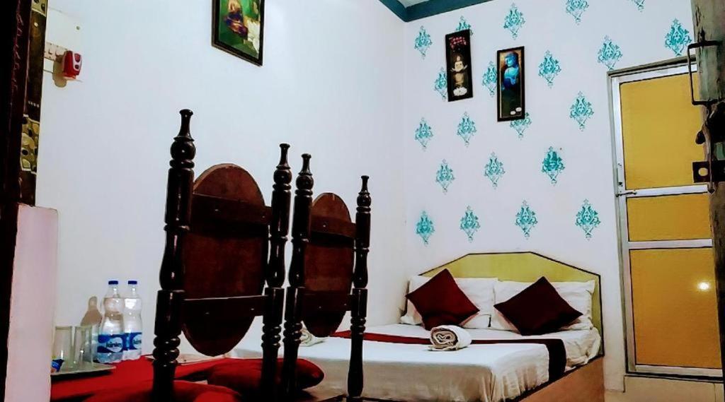 Mohit In Paying Guest House Varanasi Exterior foto