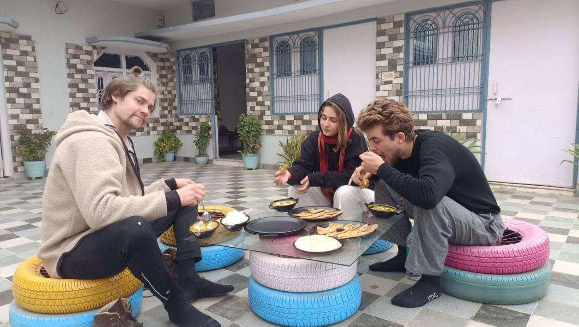 Mohit In Paying Guest House Varanasi Exterior foto